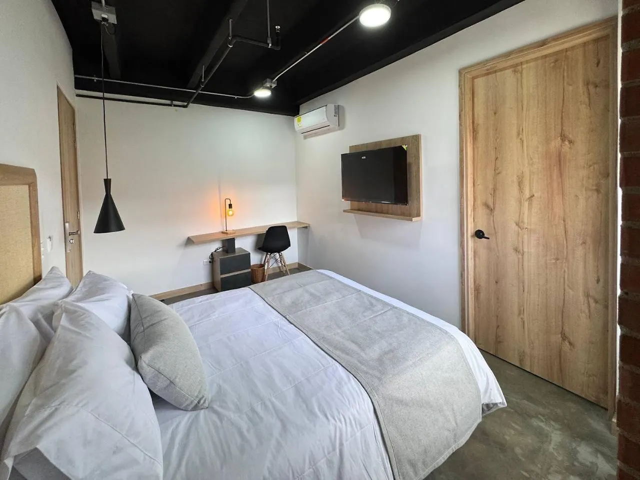 Akela Park Hotel Medellín Colombia
